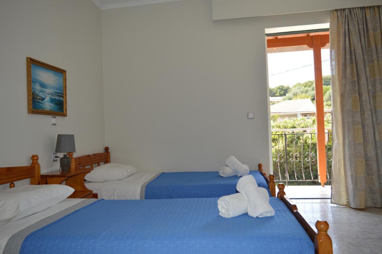Billy'S Rooms Мораитика Экстерьер фото